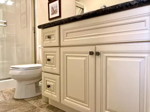 Bath - 4276 Monhegan Way, Mather, CA 95655 photo 4 of 5