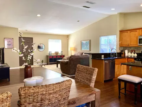 Dining - 4276 Monhegan Way, Mather, CA 95655 photo 2 of 3