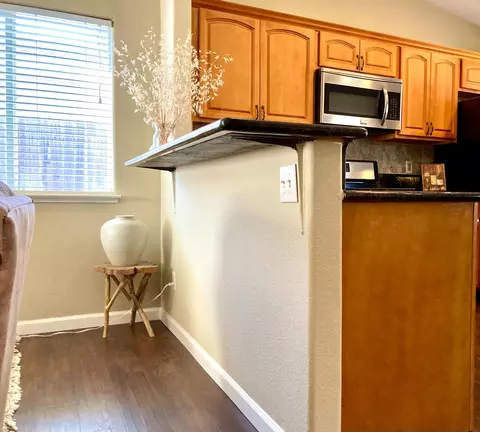 Kitchen - 4276 Monhegan Way, Mather, CA 95655 photo 6 of 9