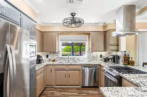 Kitchen - 231 S Austin Rd, Manteca, CA 95336 photo 3 of 3
