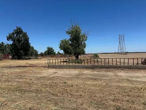 13933 E Kettleman Ln, Lodi, CA 95240 photo 10