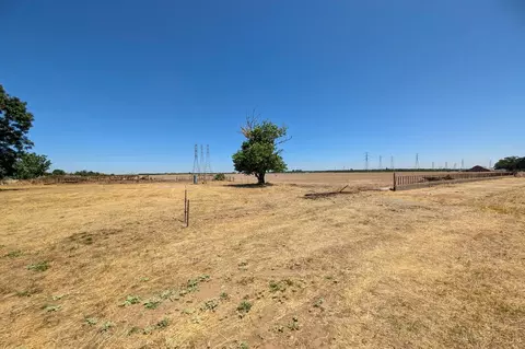 13933 E Kettleman Ln, Lodi, CA 95240 photo 23