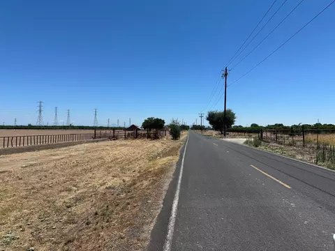 13933 E Kettleman Ln, Lodi, CA 95240 photo 14