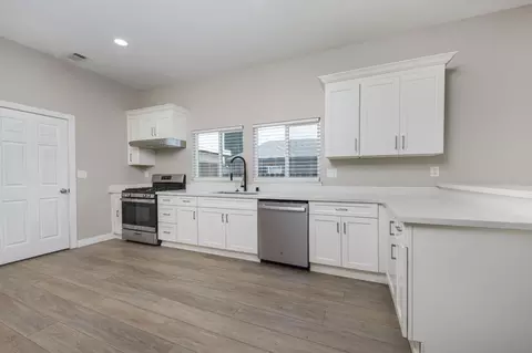 139 Lupton St, Manteca, CA 95337 photo 8