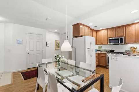 Dining - 5537 Marden St, Davis, CA 95618 photo 5 of 5