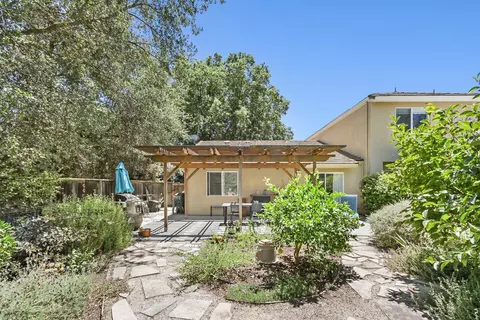 Exterior - 5537 Marden St, Davis, CA 95618 photo 12 of 16