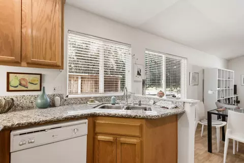 Kitchen - 5537 Marden St, Davis, CA 95618 photo 4 of 5