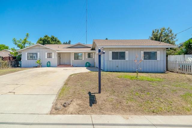 428 N Western Ave, Waterford, CA 95386