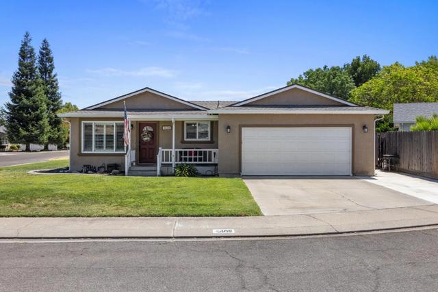 4808 Corona Way, Denair, CA 95316