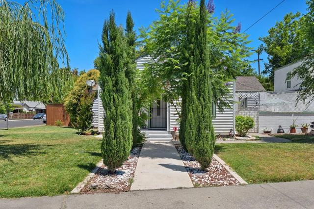 2102 N Funston, Stockton, CA 95205