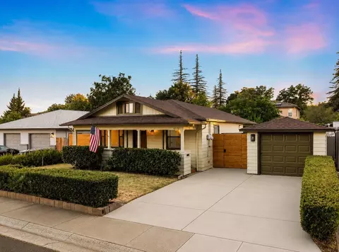 4570 58th St, Sacramento, CA 95820