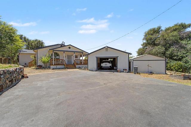 106 Peak View Dr, Oroville, CA 95966