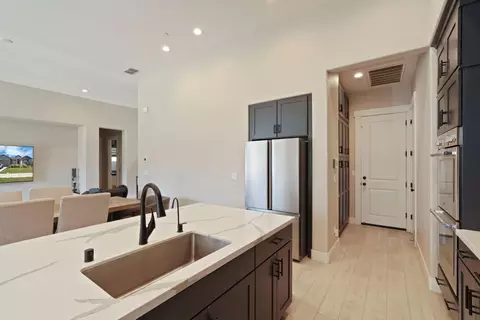 2573 Feathermint Ln, Turlock, CA 95382 photo 12