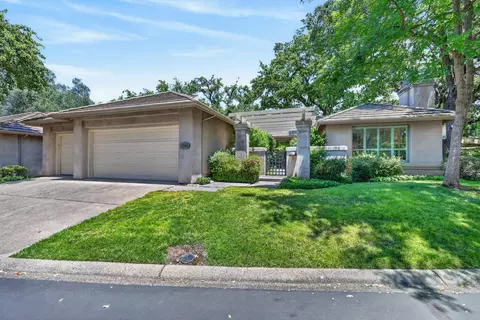 11260 Crocker Grove Ln, Gold River, CA 95670