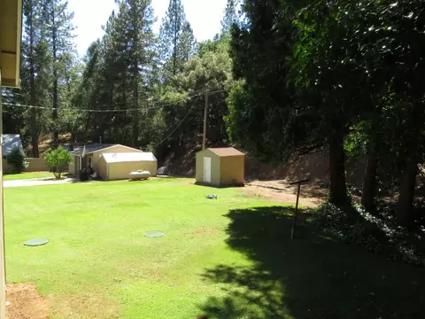 Exterior - 19245 Geisendorfer Rd, Applegate, CA 95703 photo 15 of 17