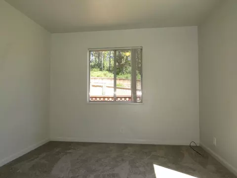 Bedroom - 19245 Geisendorfer Rd, Applegate, CA 95703 photo 5 of 9