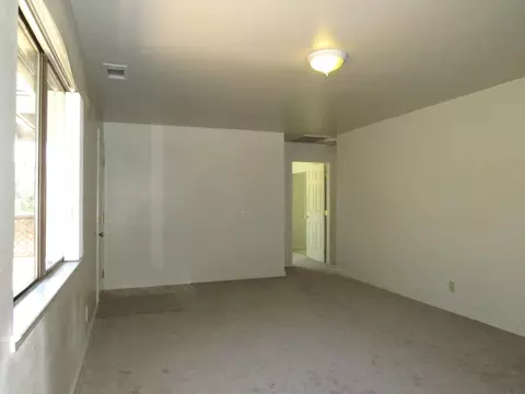 Living - 19245 Geisendorfer Rd, Applegate, CA 95703 photo 6 of 8