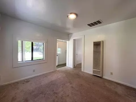Living - 19245 Geisendorfer Rd, Applegate, CA 95703 photo 8 of 8