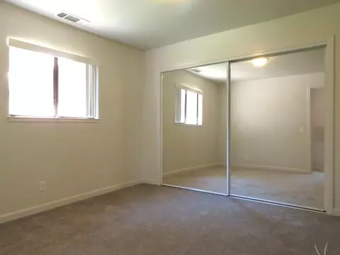Bedroom - 19245 Geisendorfer Rd, Applegate, CA 95703 photo 6 of 9