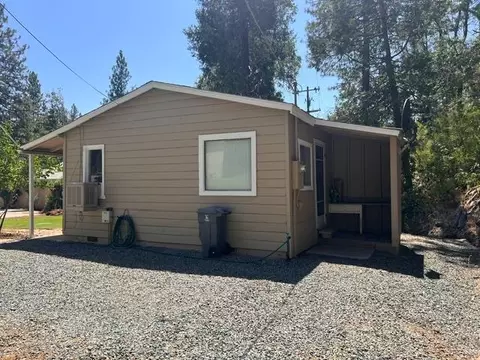 Exterior - 19245 Geisendorfer Rd, Applegate, CA 95703 photo 2 of 17