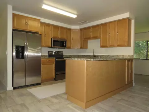 Kitchen - 19245 Geisendorfer Rd, Applegate, CA 95703 photo 1 of 6