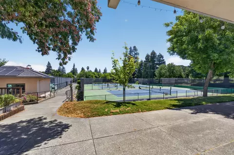 Exterior - 3127 Woods Cir, Davis, CA 95616 photo 10 of 21