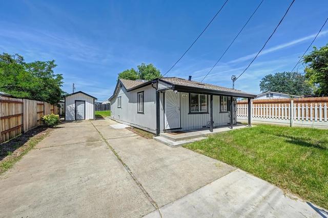 1825 Roy Ave, Sacramento, CA 95815