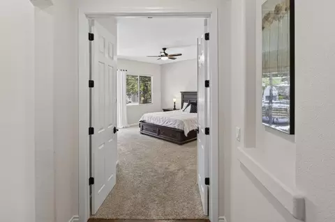 Entry Way - 5730 Morningside Ct, Rocklin, CA 95677 photo 4 of 4