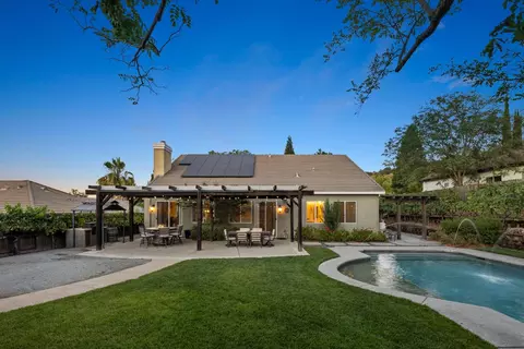 Exterior - 5730 Morningside Ct, Rocklin, CA 95677 photo 3 of 37