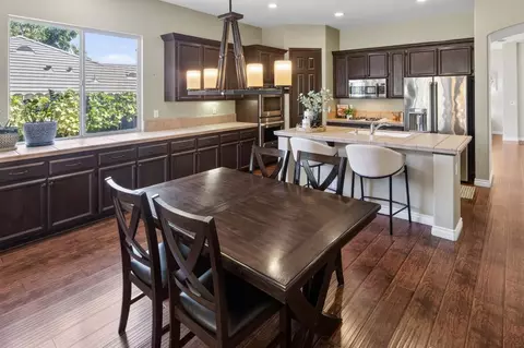 Kitchen - 5730 Morningside Ct, Rocklin, CA 95677 photo 3 of 7