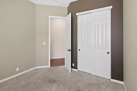 Bedroom - 5730 Morningside Ct, Rocklin, CA 95677 photo 6 of 8