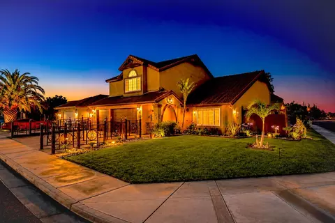 751 Savignon Blanc Ct, Los Banos, CA 93635