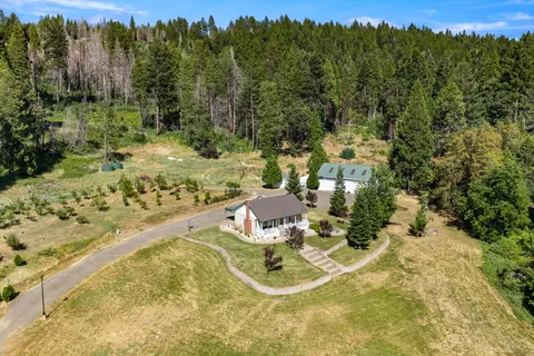 1237 Cable Rd, Camino, CA 95709 photo 5
