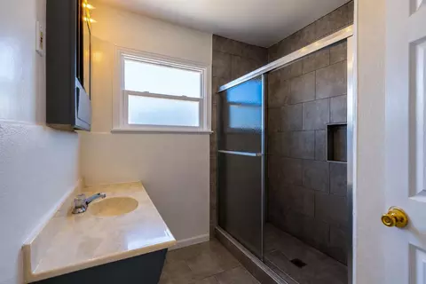 912 Turner St, Modesto, CA 95351 photo 14