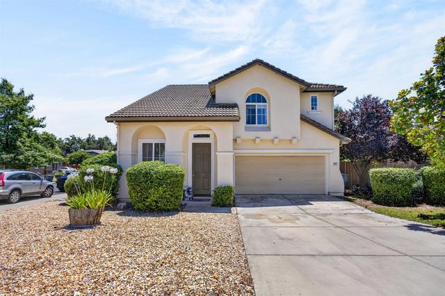 4111 Blossomwood Ct, Rocklin, CA 95677