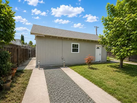 Exterior - 1149 Laurel St, Gridley, CA 95948 photo 9 of 9