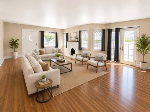 Living - 1149 Laurel St, Gridley, CA 95948 photo 1 of 5