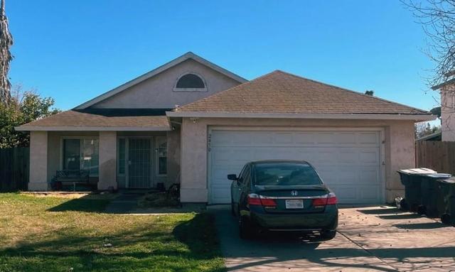 2450 Fairway Glen St, Stockton, CA 95206
