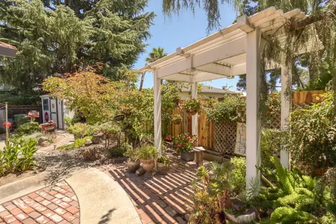 631 Baker Dr, Ripon, CA 95366 photo 23