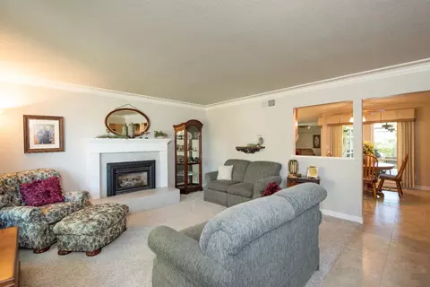 631 Baker Dr, Ripon, CA 95366 photo 5