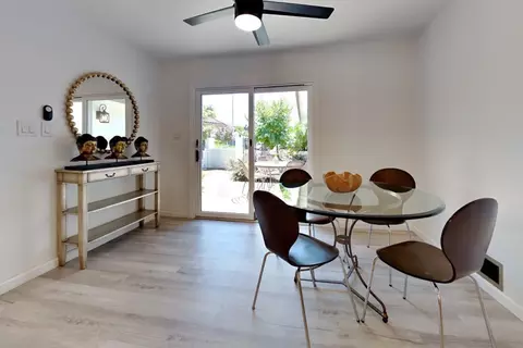 Dining - 909 Newcastle Ct, Modesto, CA 95355 photo 5 of 6
