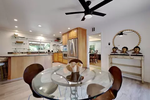 Dining - 909 Newcastle Ct, Modesto, CA 95355 photo 6 of 6