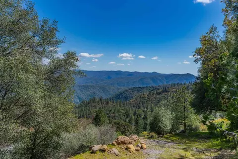 1033 Sandalwood Dr, Murphys, CA 95247 photo 7