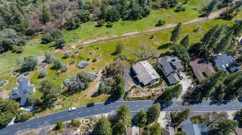 1033 Sandalwood Dr, Murphys, CA 95247 photo 16