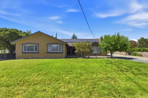 441 W Marlette St, Ione, CA 95640
