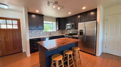 Kitchen - 7436 Eagle View Dr, Mountain Ranch, CA 95246 photo 5 of 5