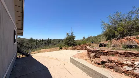 Exterior - 7436 Eagle View Dr, Mountain Ranch, CA 95246 photo 10 of 12