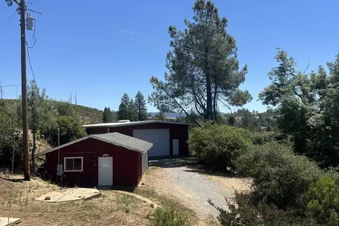 Exterior - 7436 Eagle View Dr, Mountain Ranch, CA 95246 photo 12 of 12