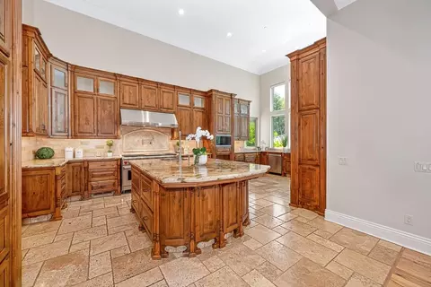 Kitchen - 4580 Lake Forest Dr, Loomis, CA 95650 photo 2 of 14