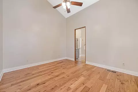 Bedroom - 4580 Lake Forest Dr, Loomis, CA 95650 photo 4 of 7